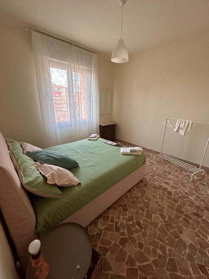 Camere In Appartamento Condiviso Vista San Luca Bologna Esterno foto