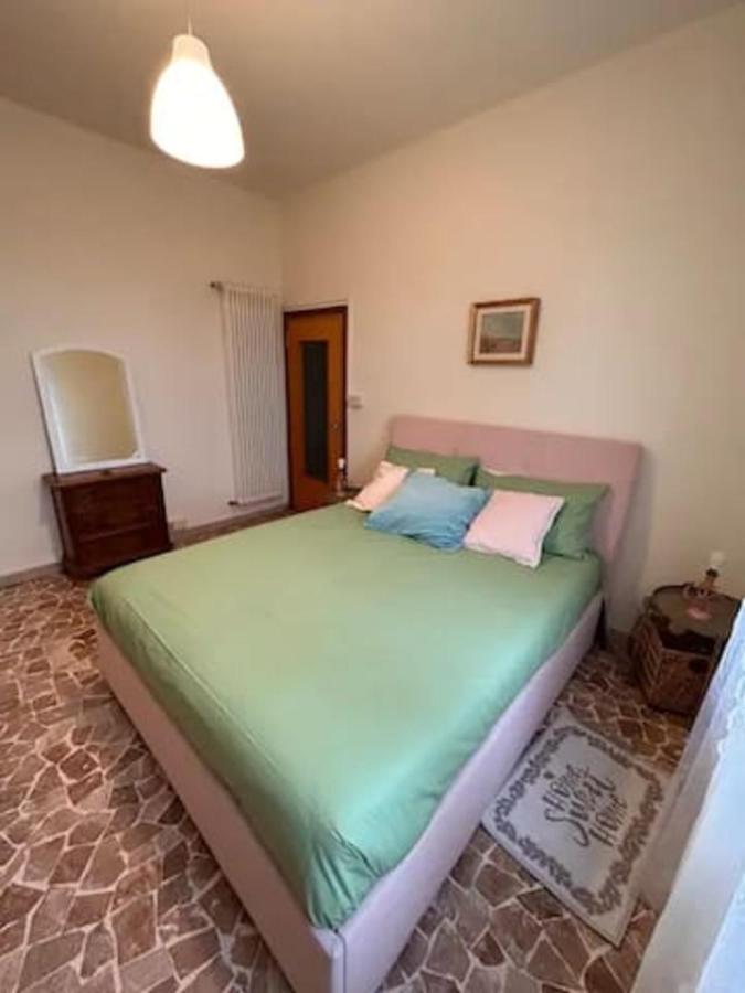 Camere In Appartamento Condiviso Vista San Luca Bologna Esterno foto