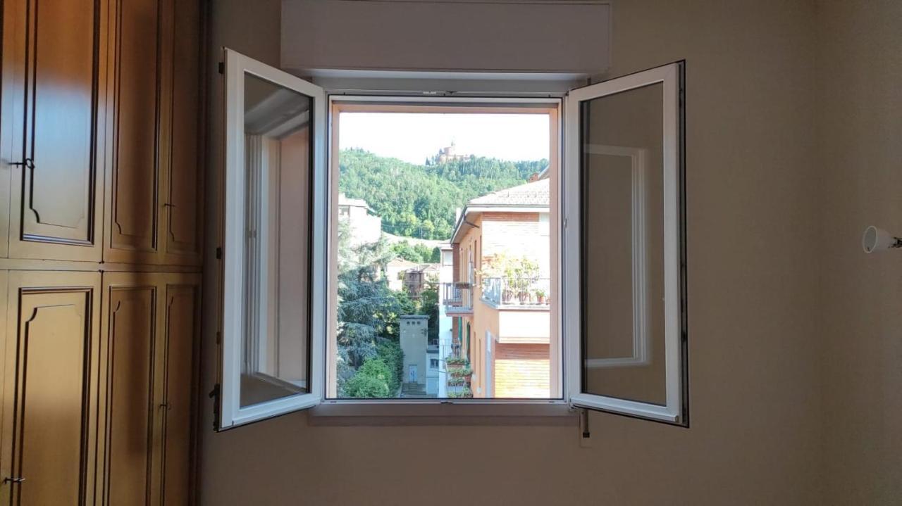 Camere In Appartamento Condiviso Vista San Luca Bologna Esterno foto